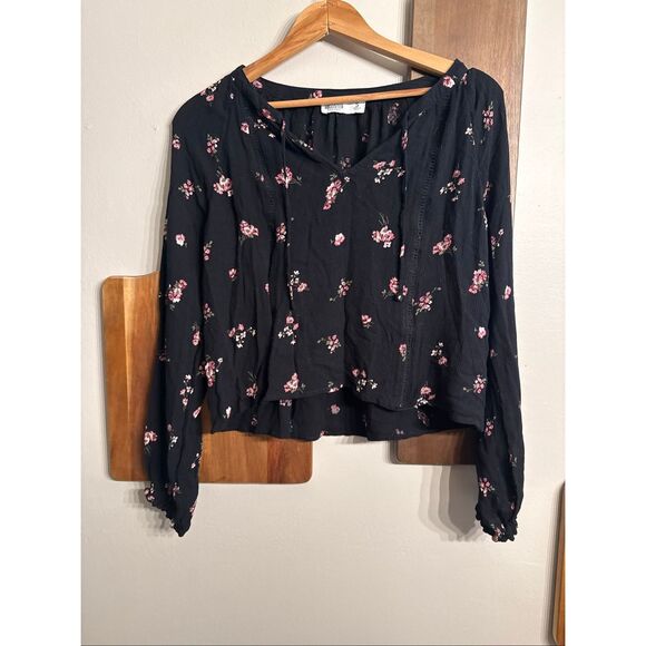 Hollister bishop sleeve floral tie front detail blouse size Small - Picture 1 of 5